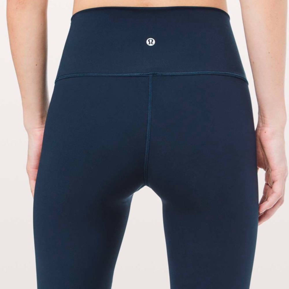Lululemon Wunder Under Crop (Hi-Rise) *Full-On Luxtreme 21" True Navy - Picture 4 of 10